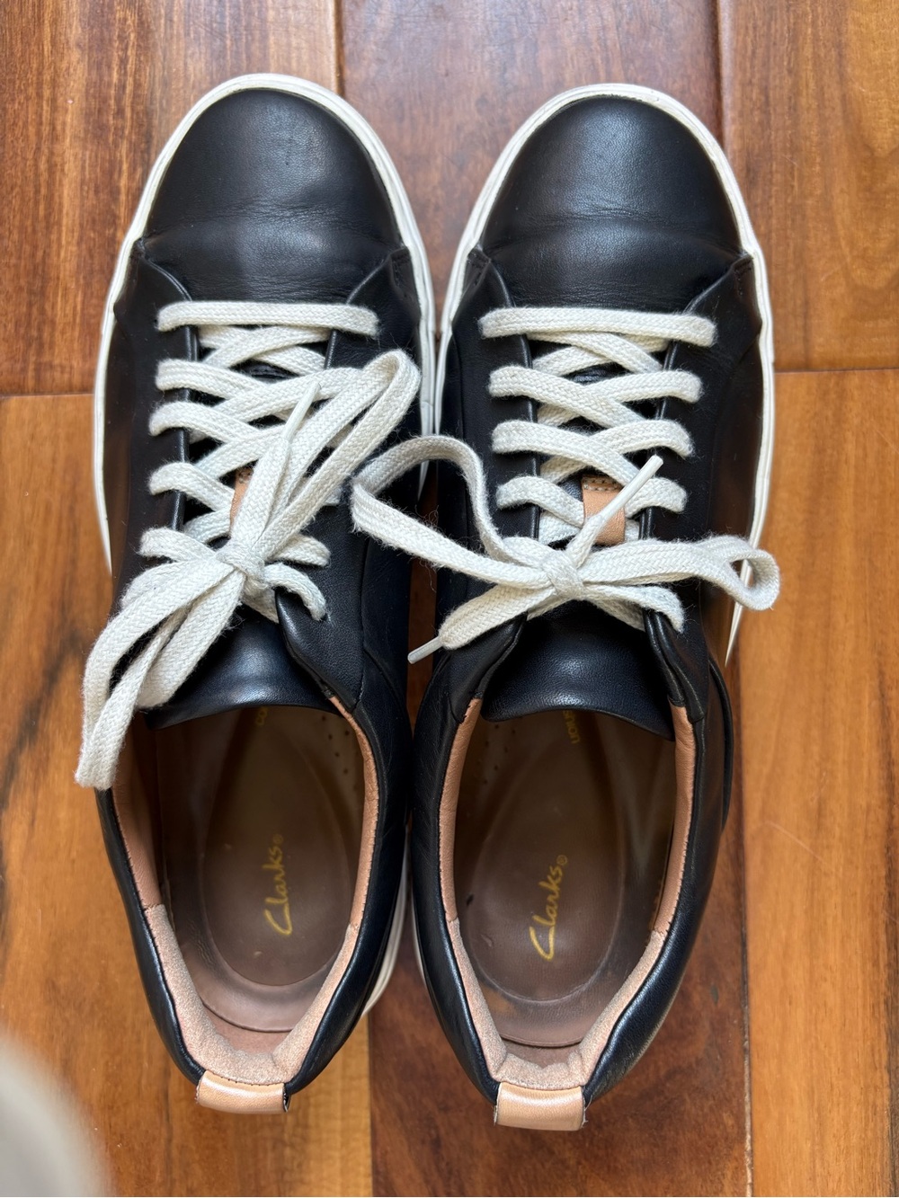 Clarks Leather Walking Sneakers Black Comfort Cushion Size9